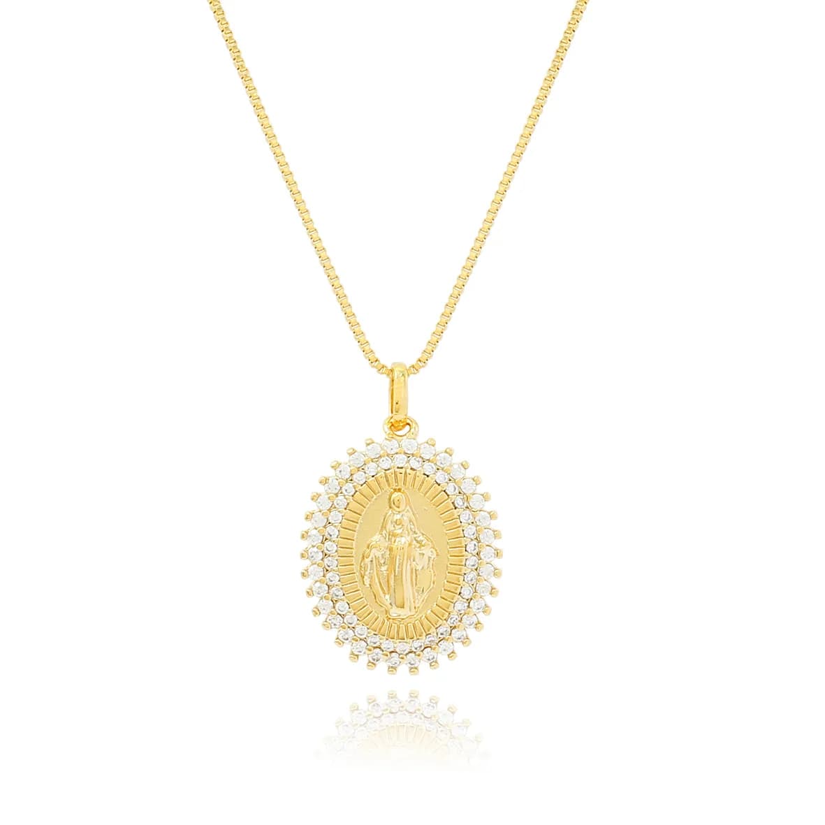 Gargantilha Pingente Oval com Imagem Virgem Maria Cravejado Zircônias Folheado a Ouro 18K