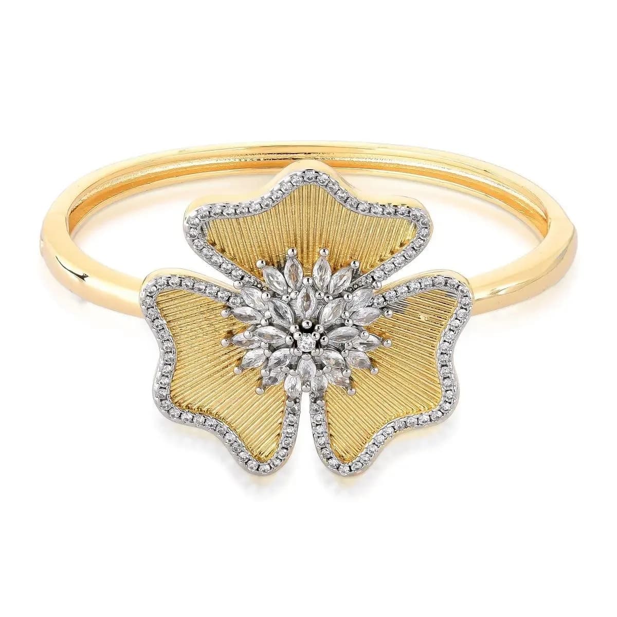 BRACELETE FLOR MAXI CRAVEJADA COM ZIRCÔNIAS