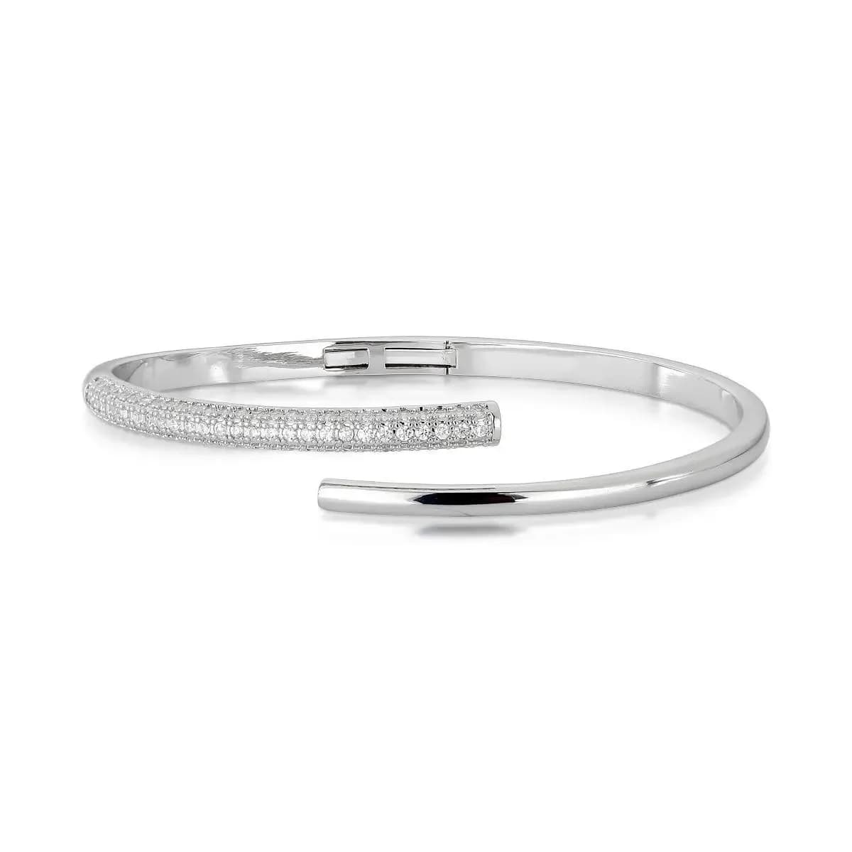BRACELETE SINGLE LINE CRAVEJADO COM ZIRCÔNIAS